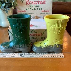 Cute Pair of Dirty, Boot Planters